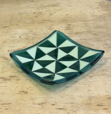 Geometric Emerald